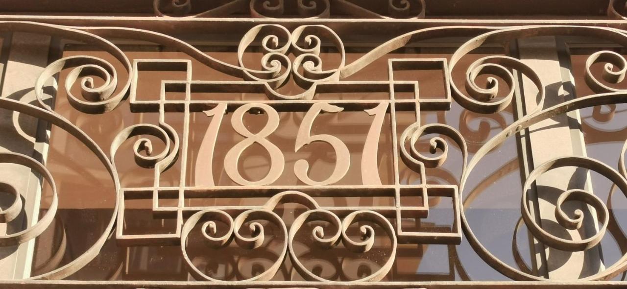 1851: Exceptional 19Th Century Studio In มาดริด ภายนอก รูปภาพ